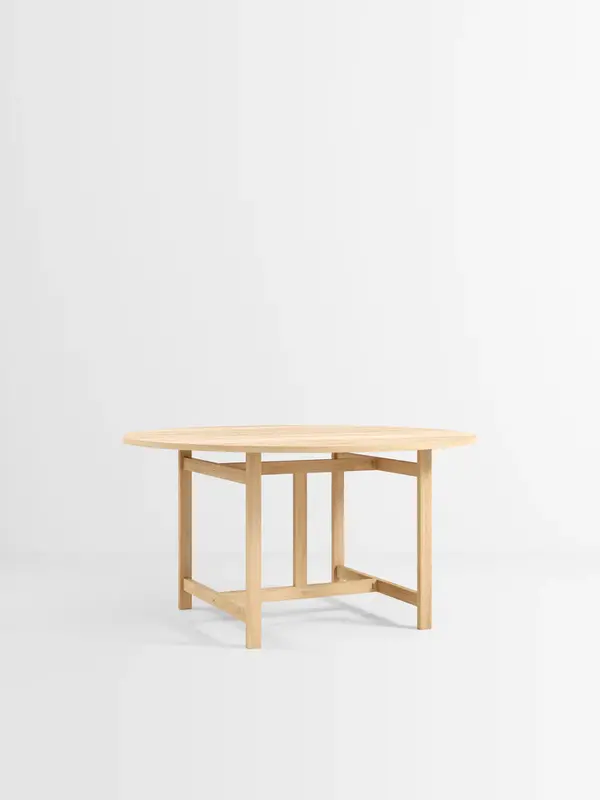Moebe Round Dining Table Ø130
