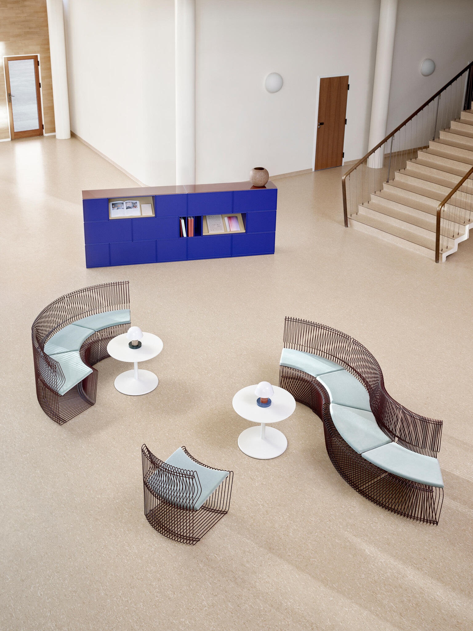 MONTANA Pantonova Linear Cushion