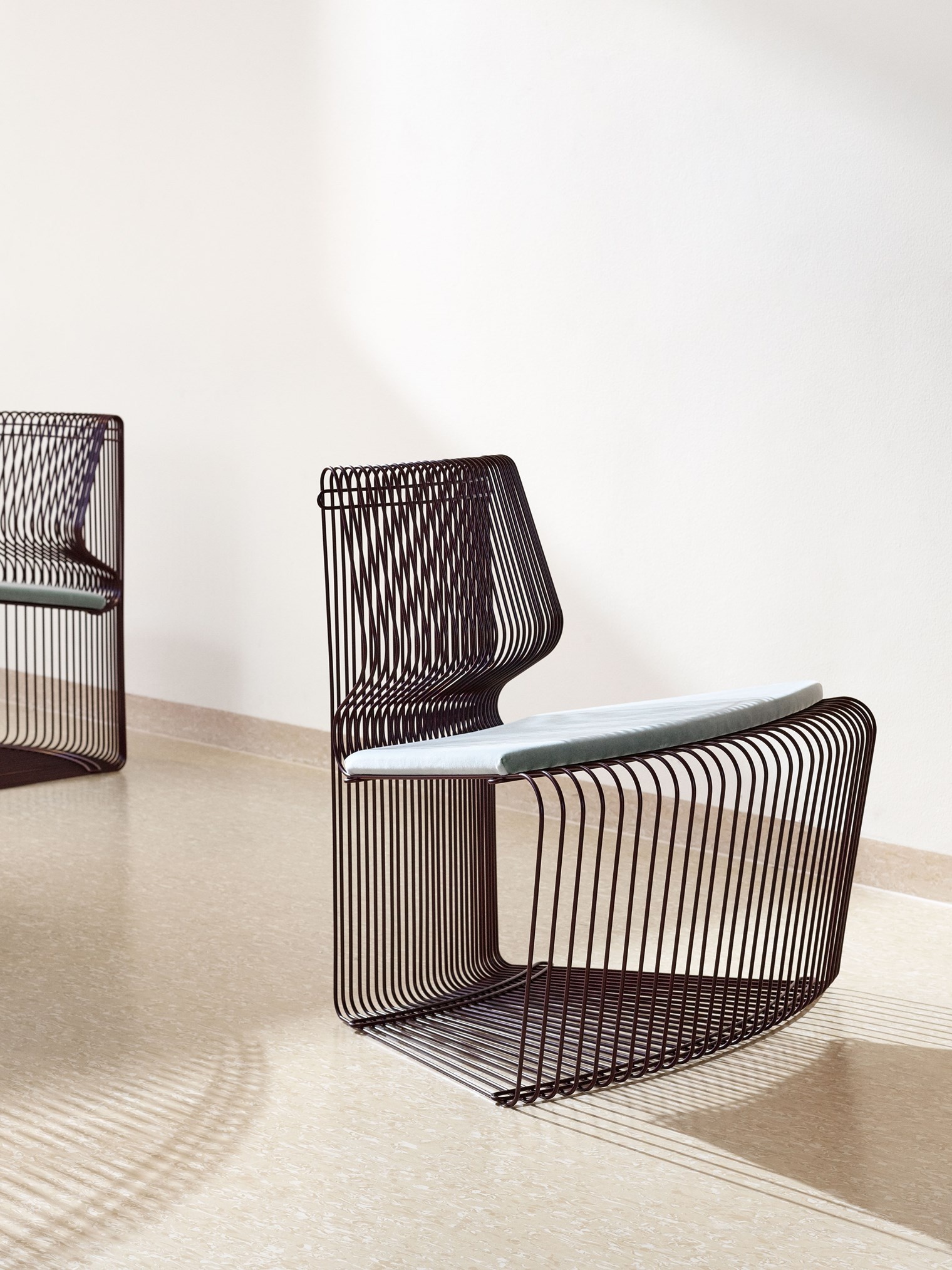 MONTANA Pantonova Concave Cushion