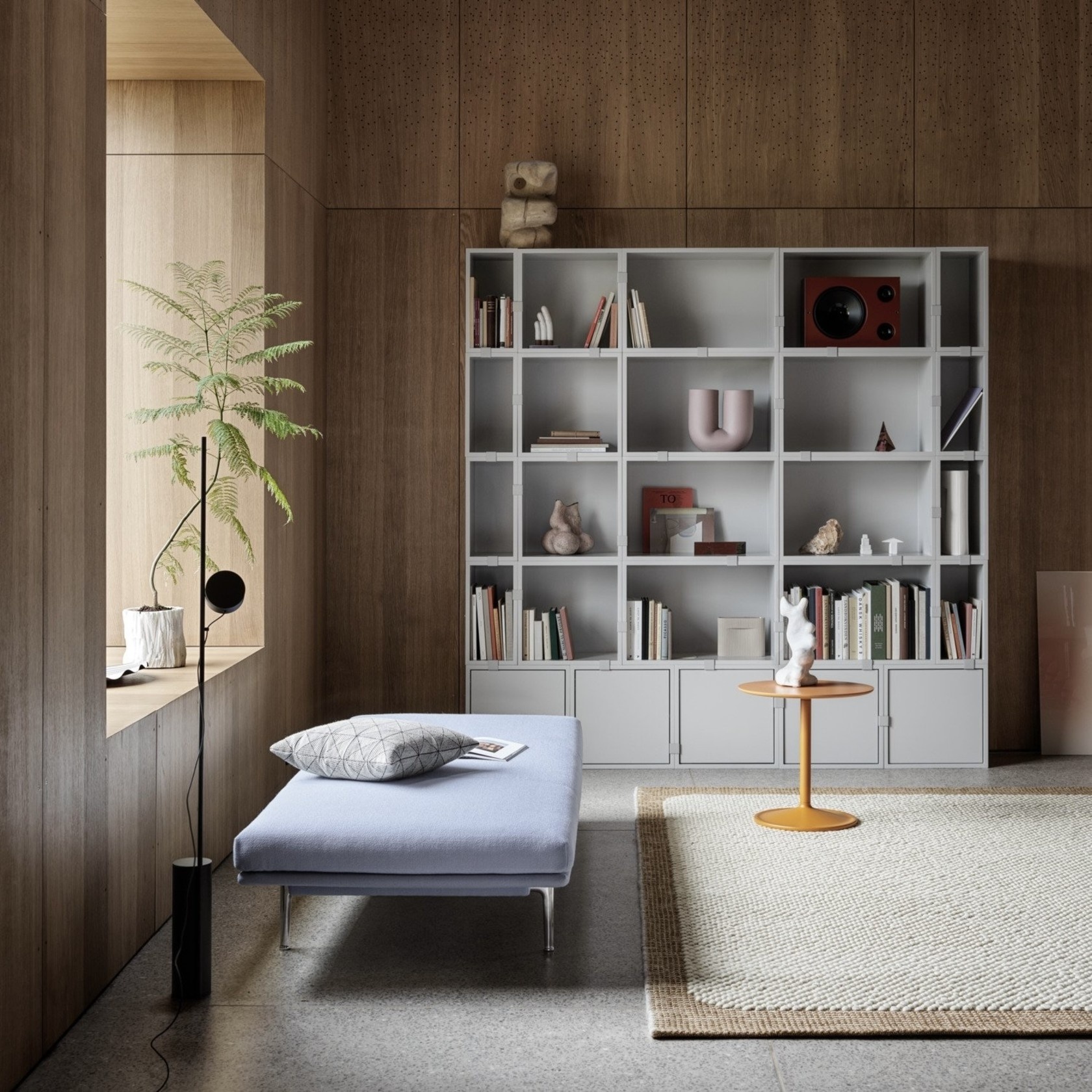 Muuto Post Floor Lamp