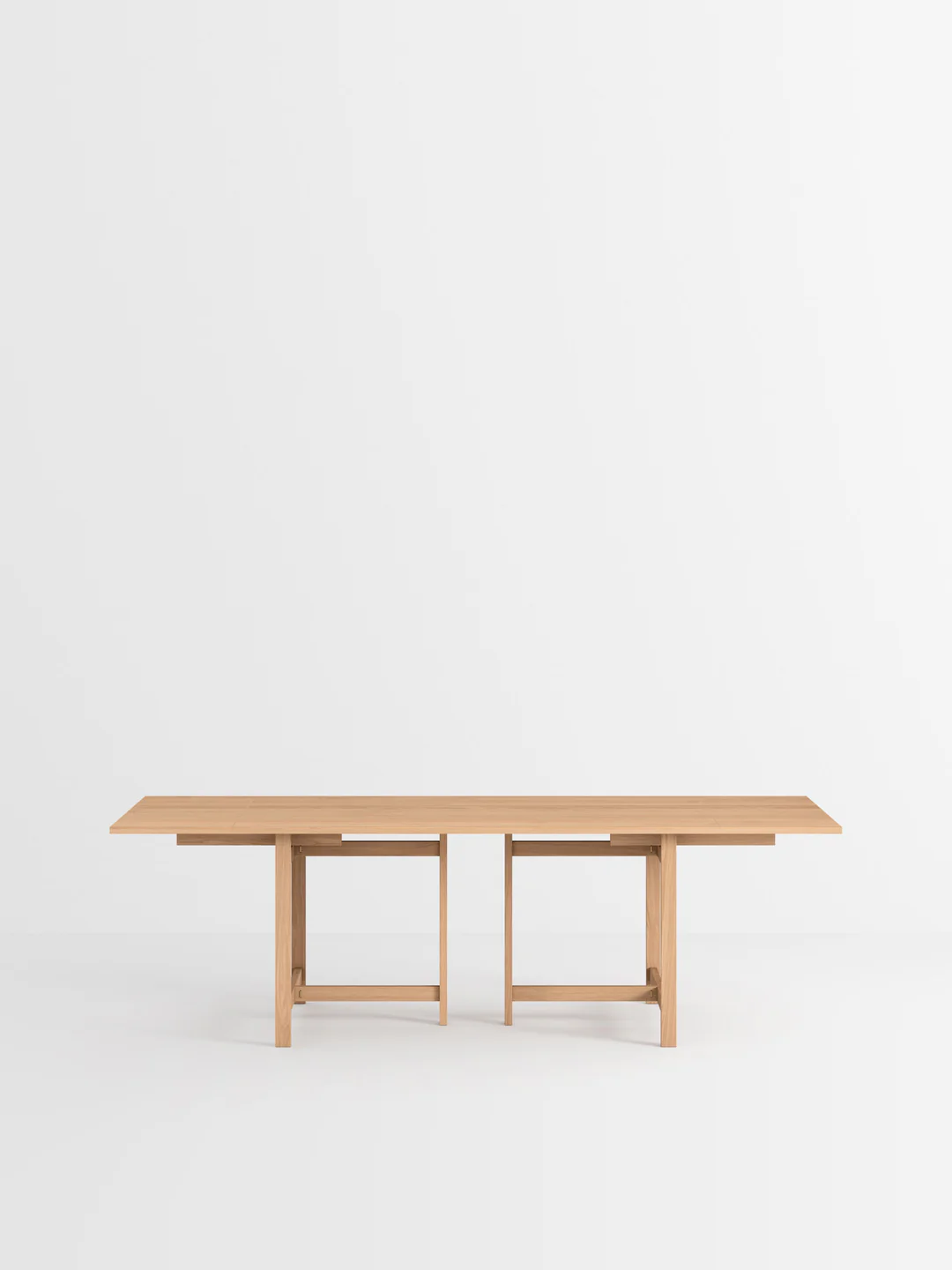 Moebe Rectangular Dining Table 160cm + 2 extensions