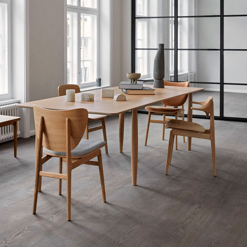 Norr11 Elephant Chair - Fully Upholstery/Natural Oak - Hallingdal 220