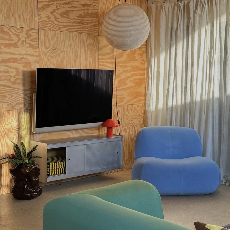 UTIL Plié Wall Mount 2 Doors