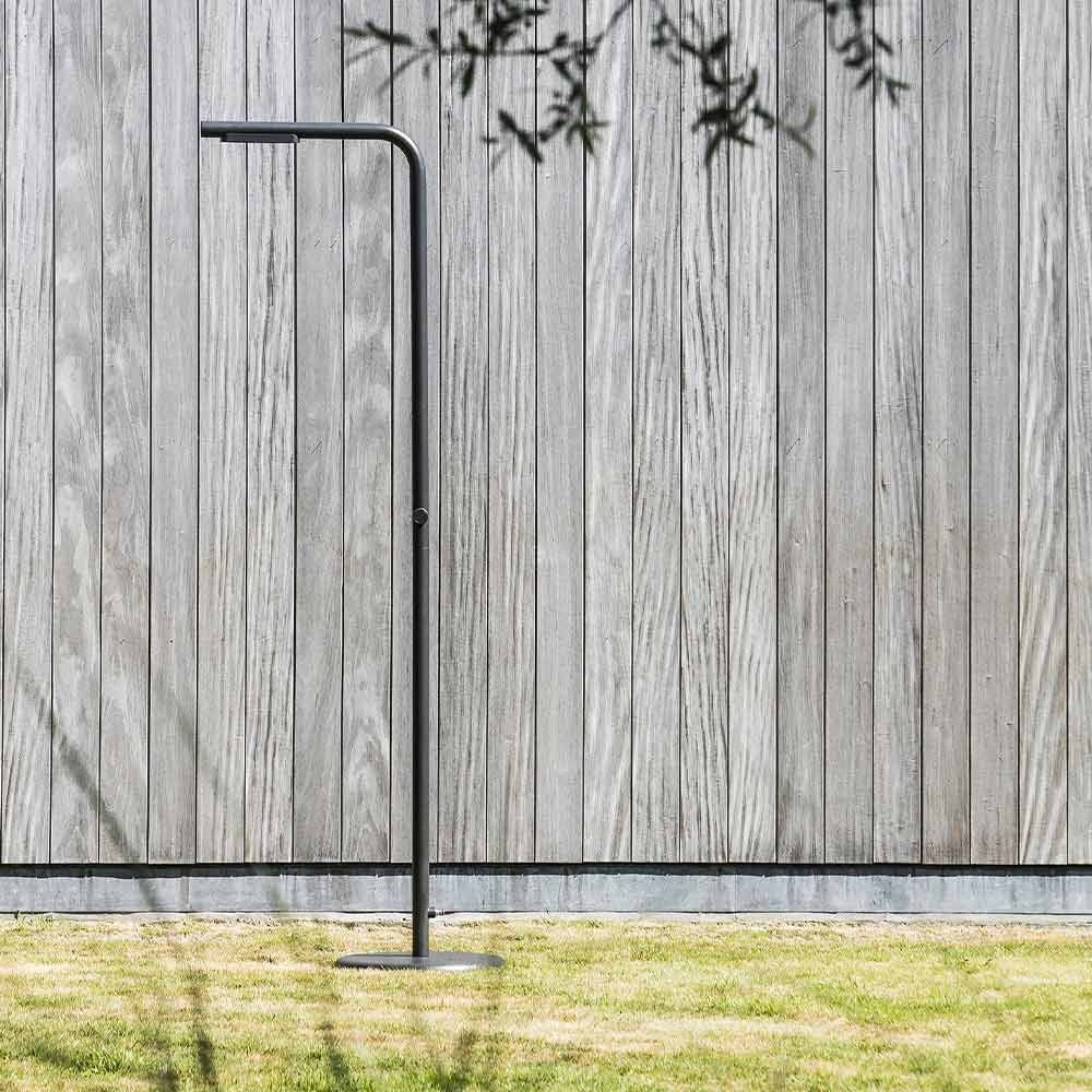 ZEE Levantine Outdoor Douche