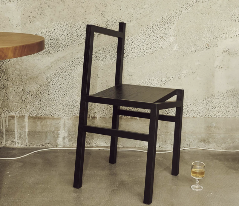 FRAMA 9.5° Chair - Black Ash