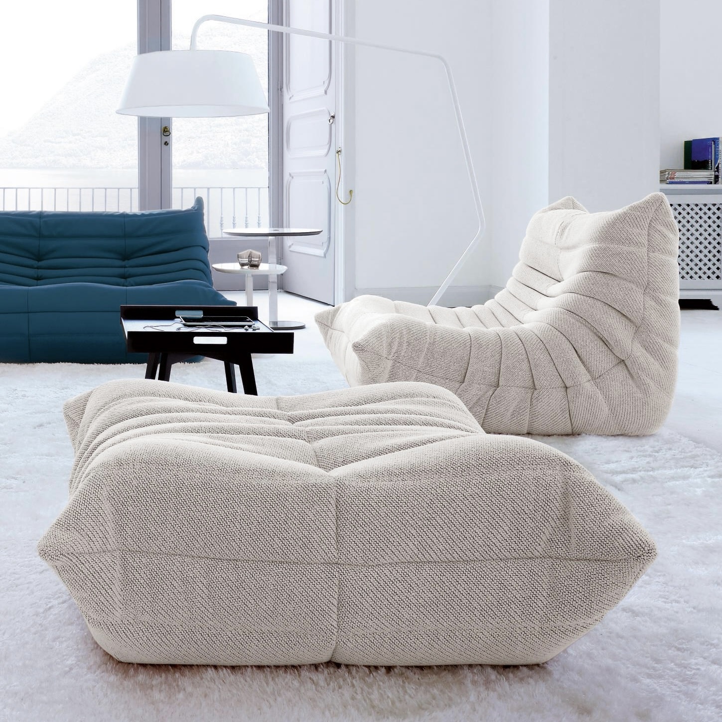 Ligne Roset Togo 2-zitsbank met armleuning - Coda