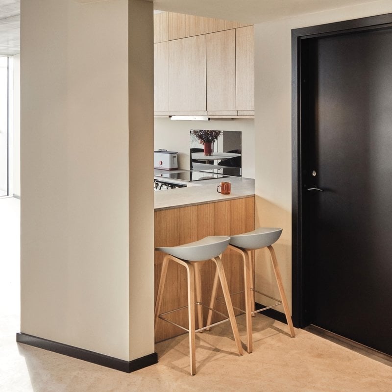 HAY AAS32 H65 Water-based lacquered oak base