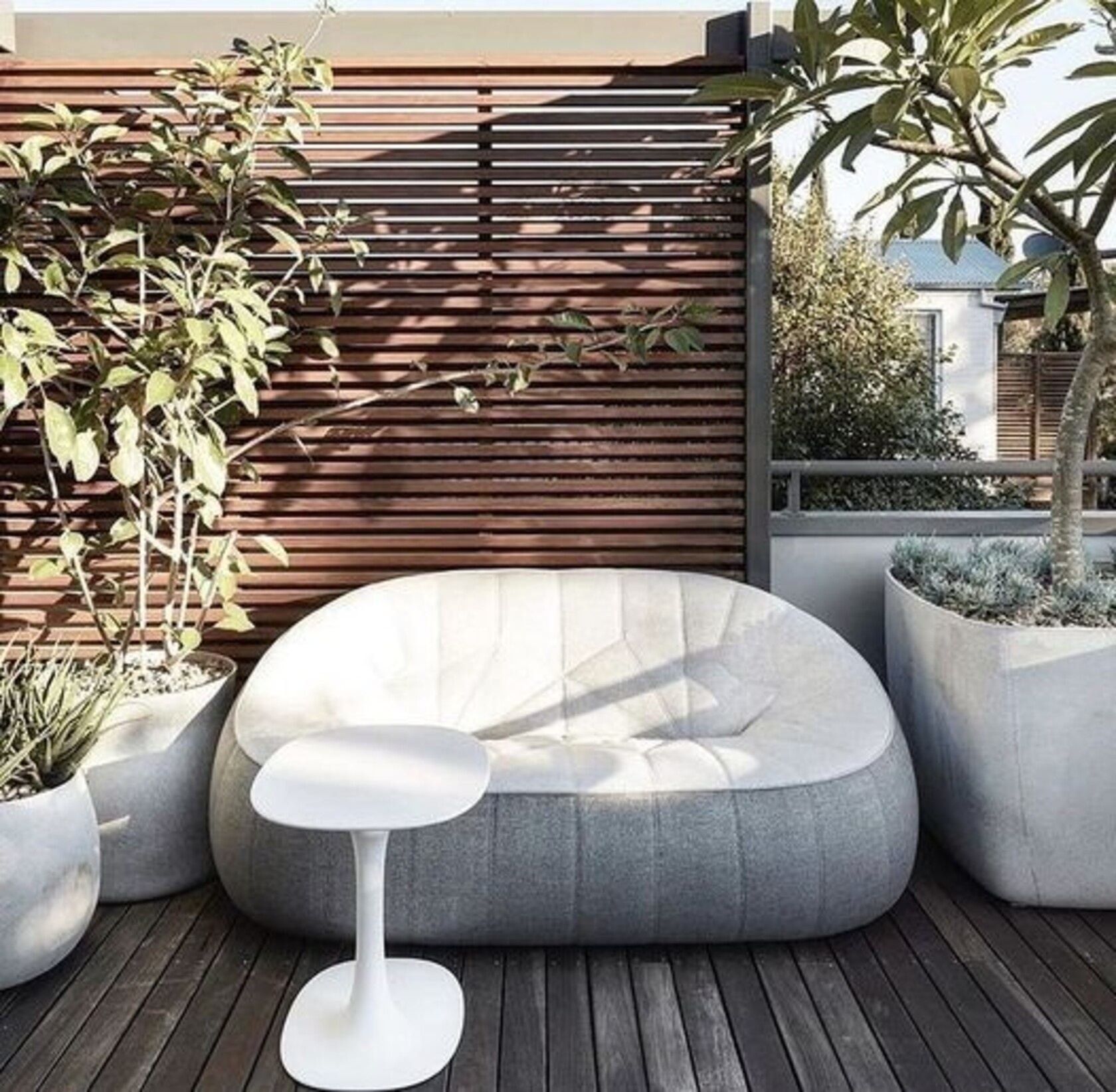 Ligne Roset Ottoman Fauteuil Outdoor (Complete Item) - Tess Craie