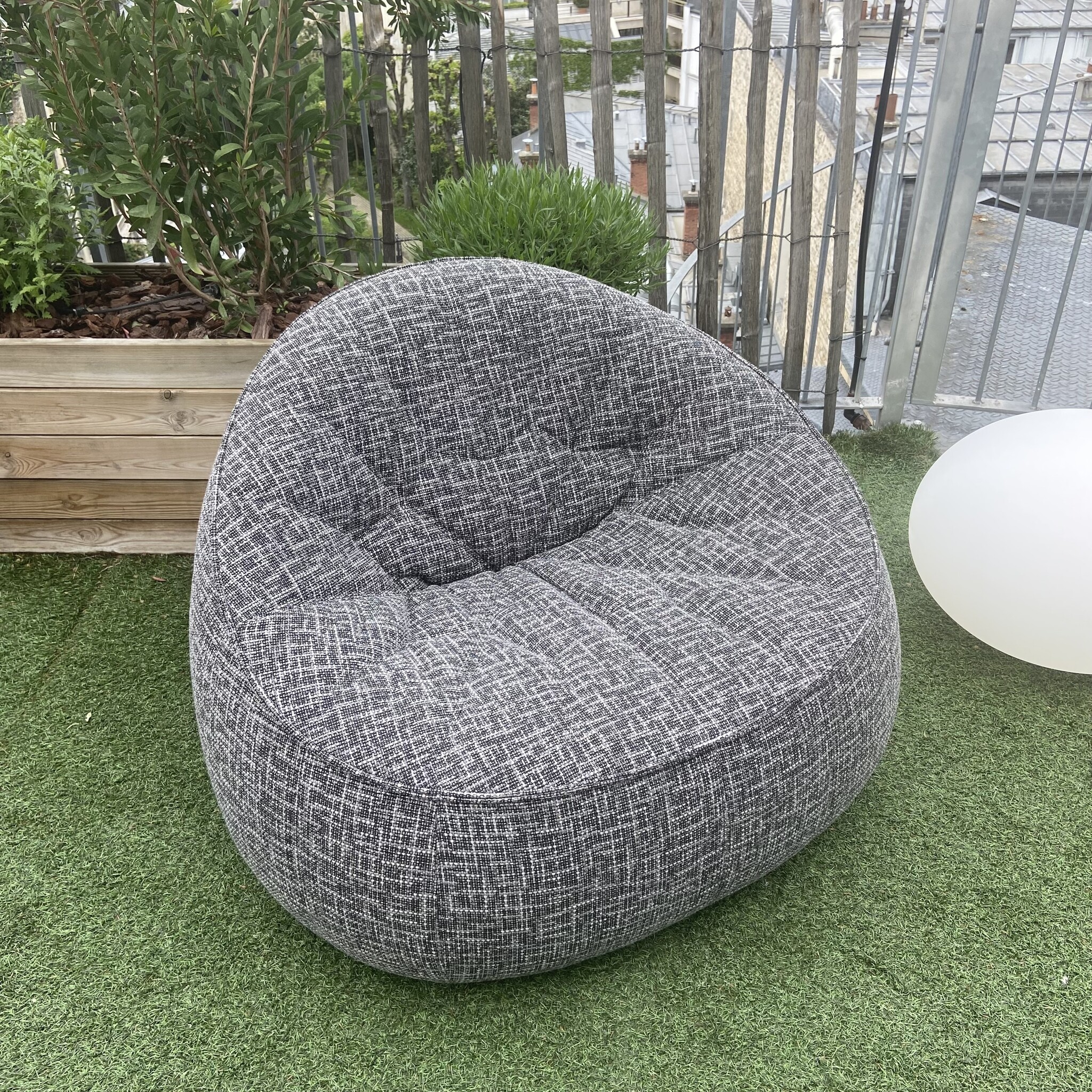 Ligne Roset Ottoman Fauteuil Outdoor (Complete Item) - Gayac Pierre
