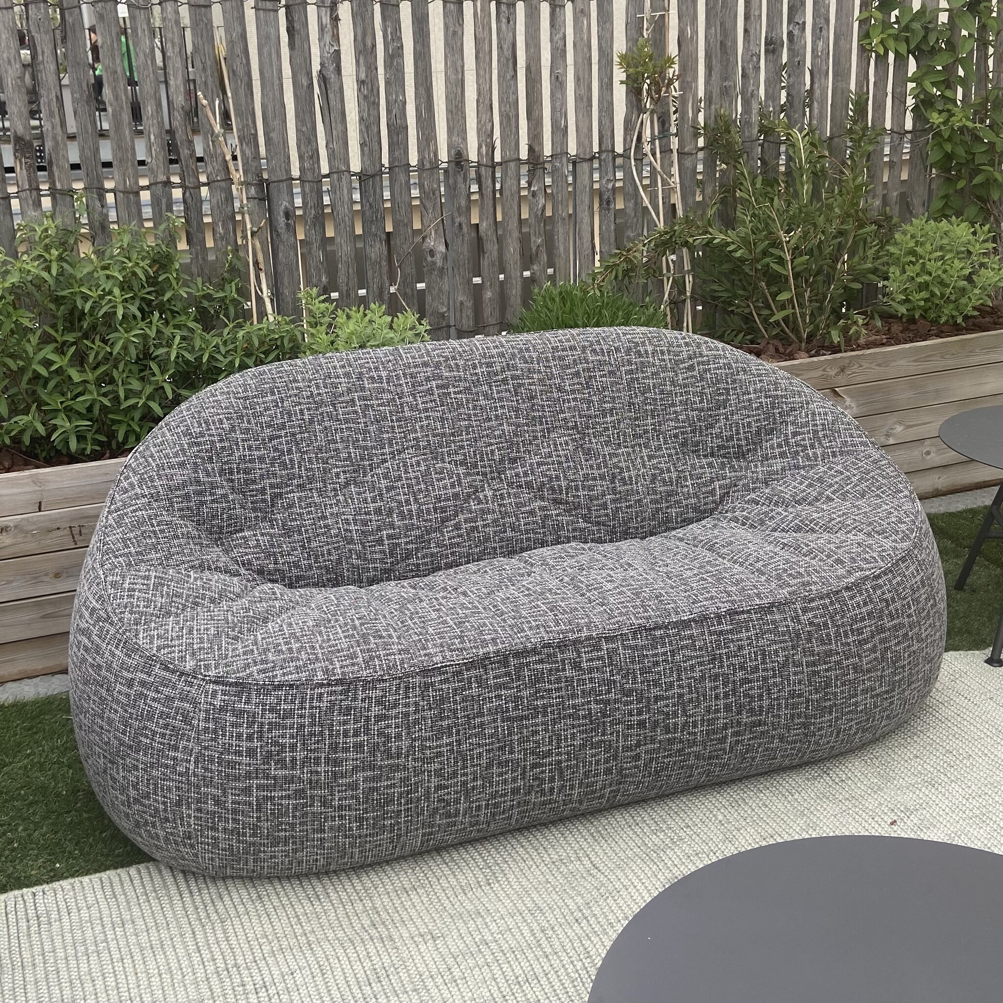 Ligne Roset Ottoman Small Sofa outdoor (Complete Item) - Gayac Pierre