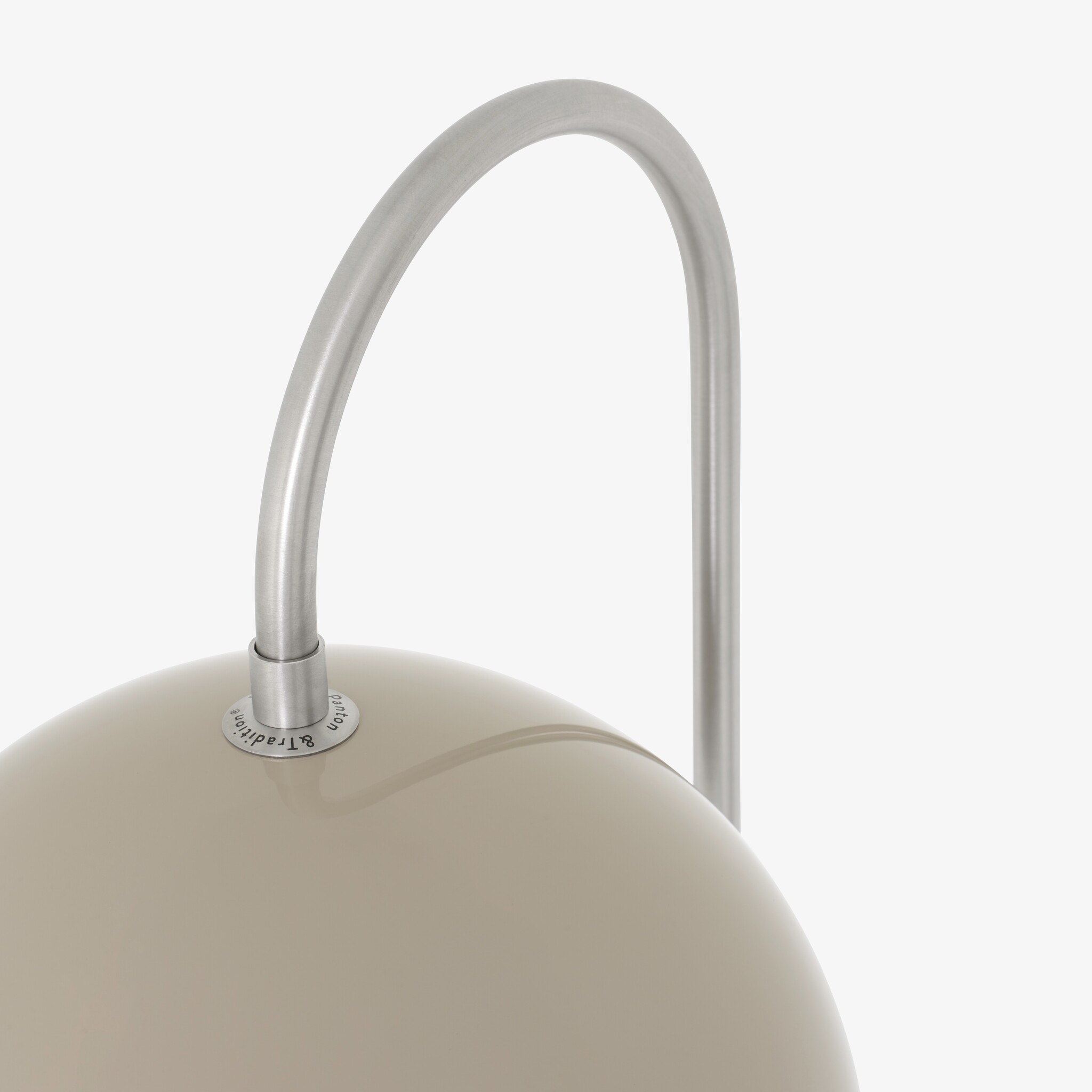 &Tradition Flowerpot VP12