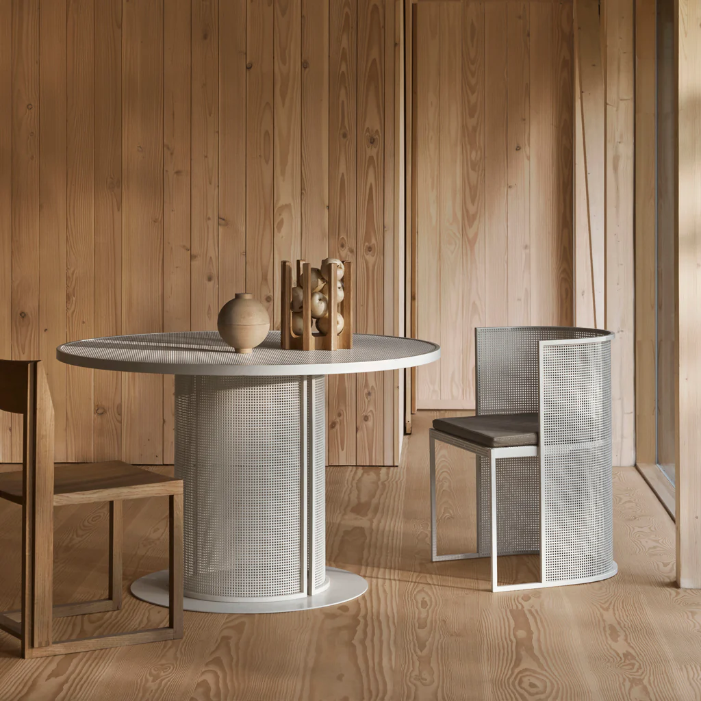 Kristina Dam Column Bowl - Warm Lacquered Oak