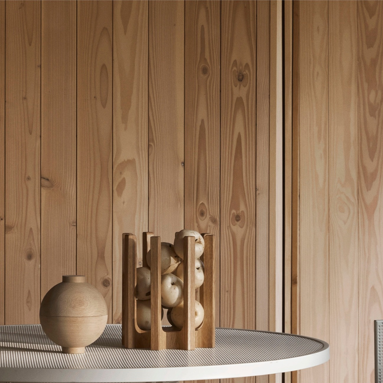 Kristina Dam Column Bowl - Warm Lacquered Oak