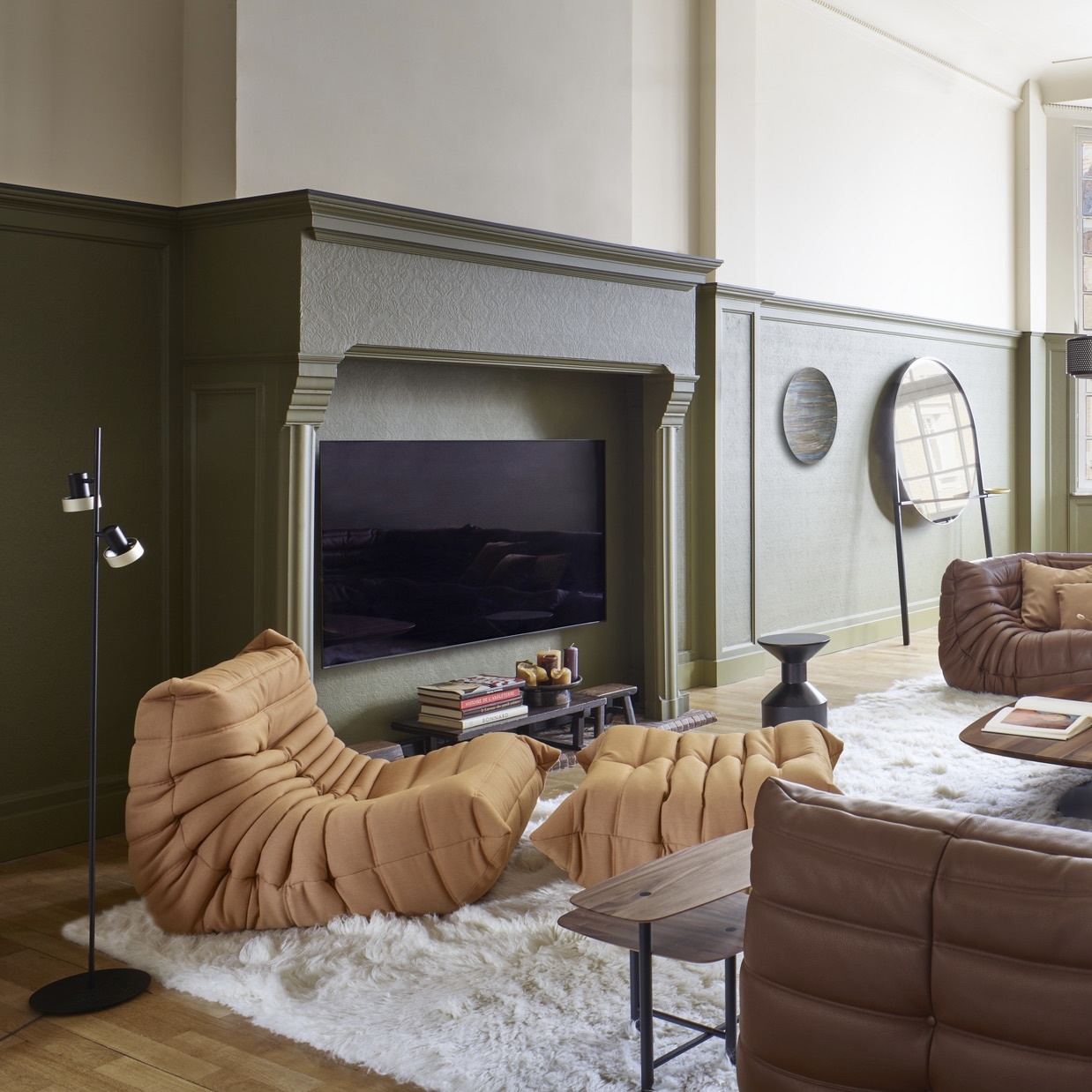 Ligne Roset Togo Pouf - Phlox