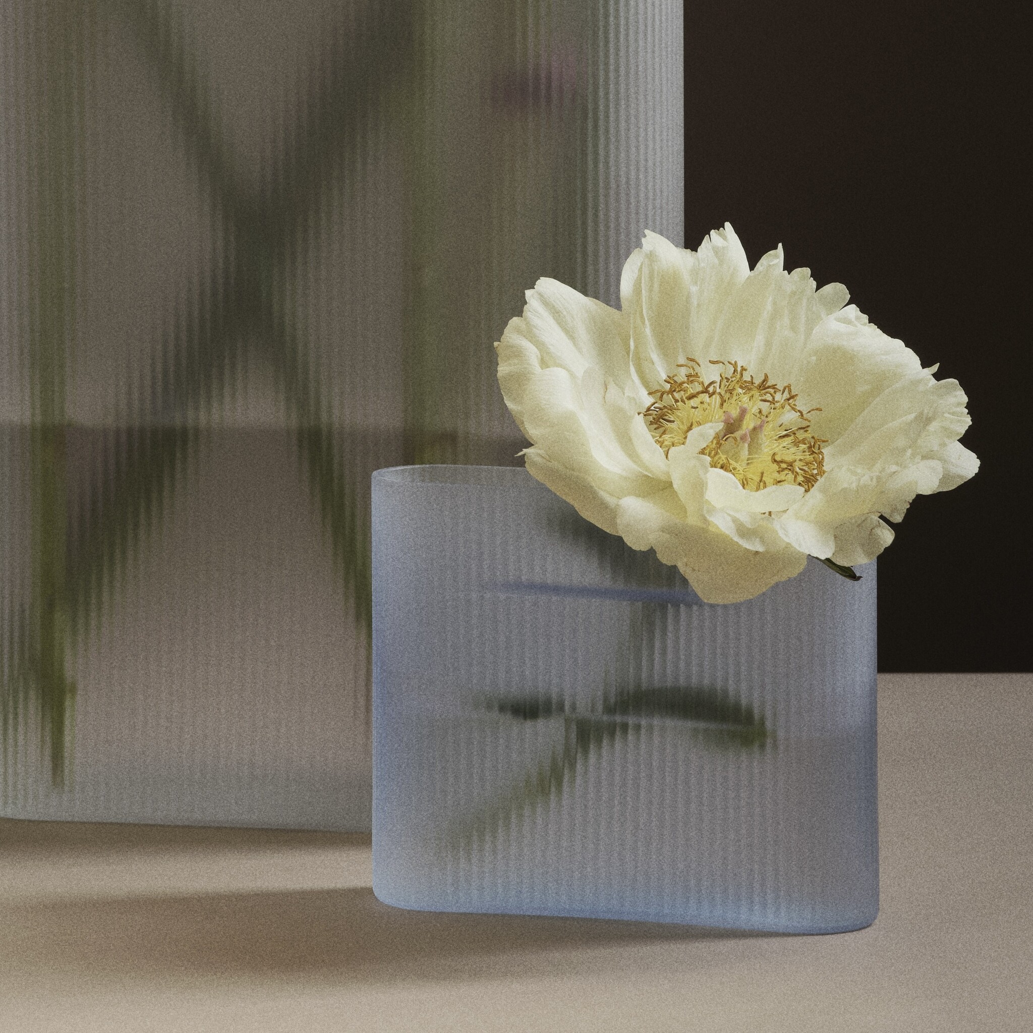 Muuto Ridge Vase - H16,5 Frosted