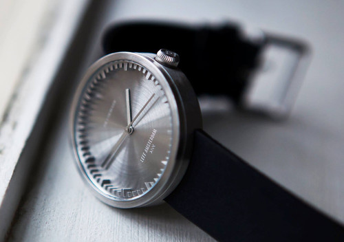 Tube watch D38 steel black leather strap