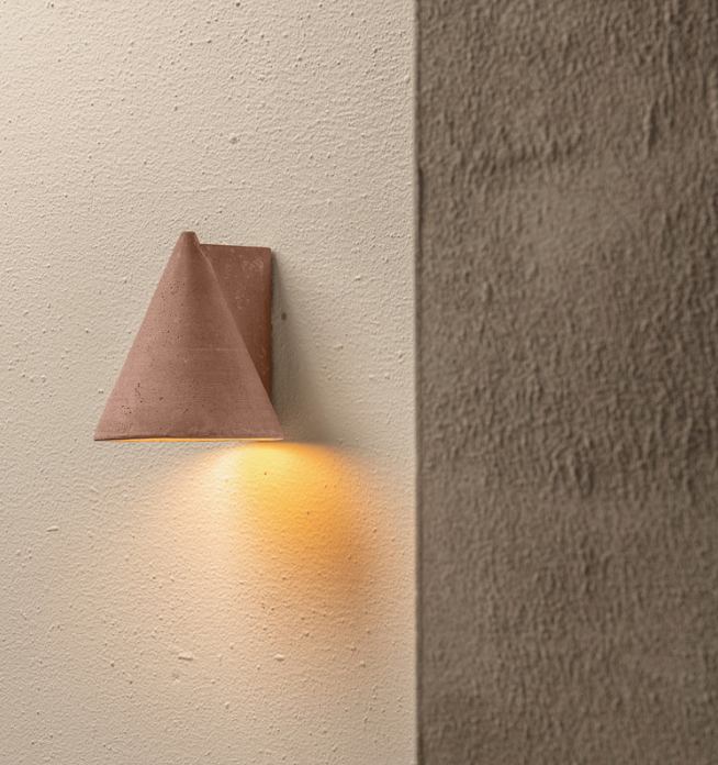 Serax Wall lamp °1 Primary Shape