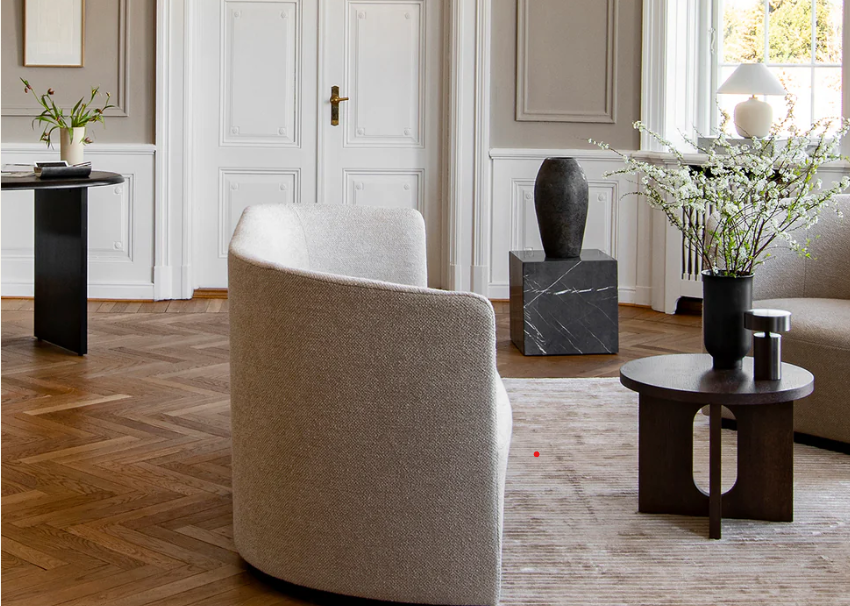 Audo Copenhagen Plinth Cubic