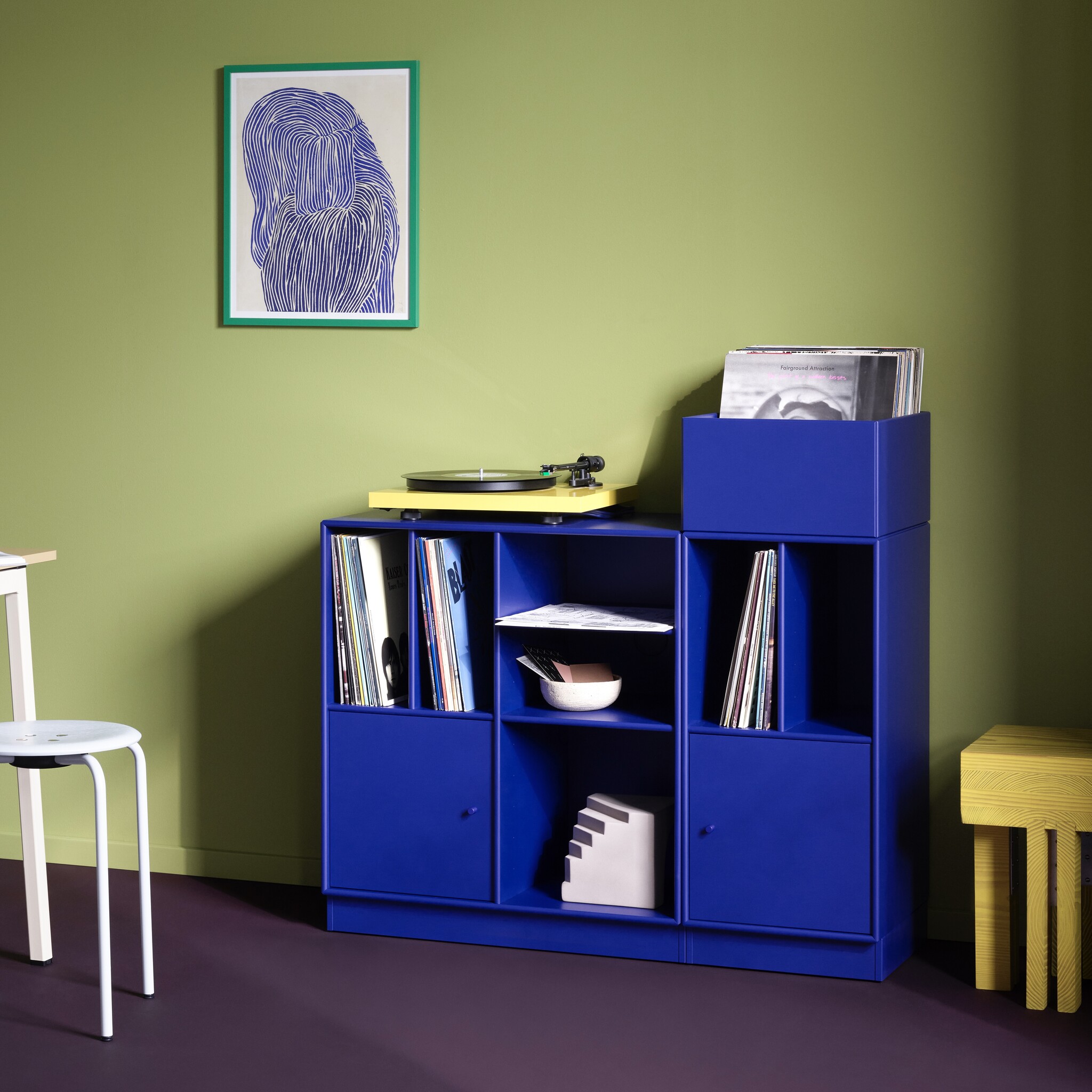 MONTANA SPIN III Vinyl storage