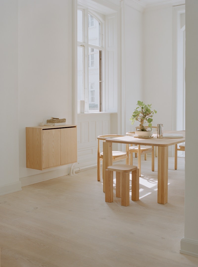 New Works Cabinet Tall w. Doors