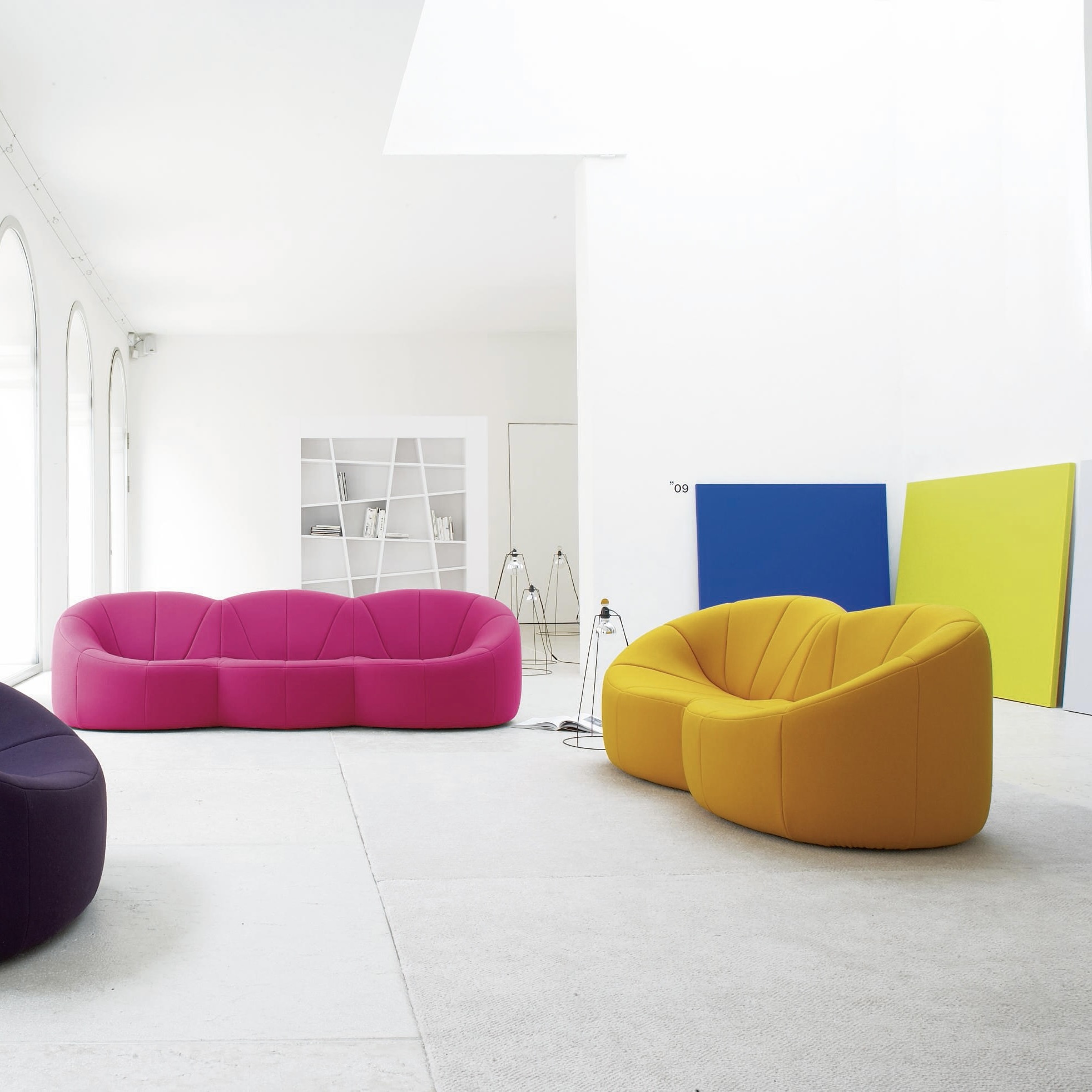 Ligne Roset Pumpkin Sofa - Coda Creme/Noir