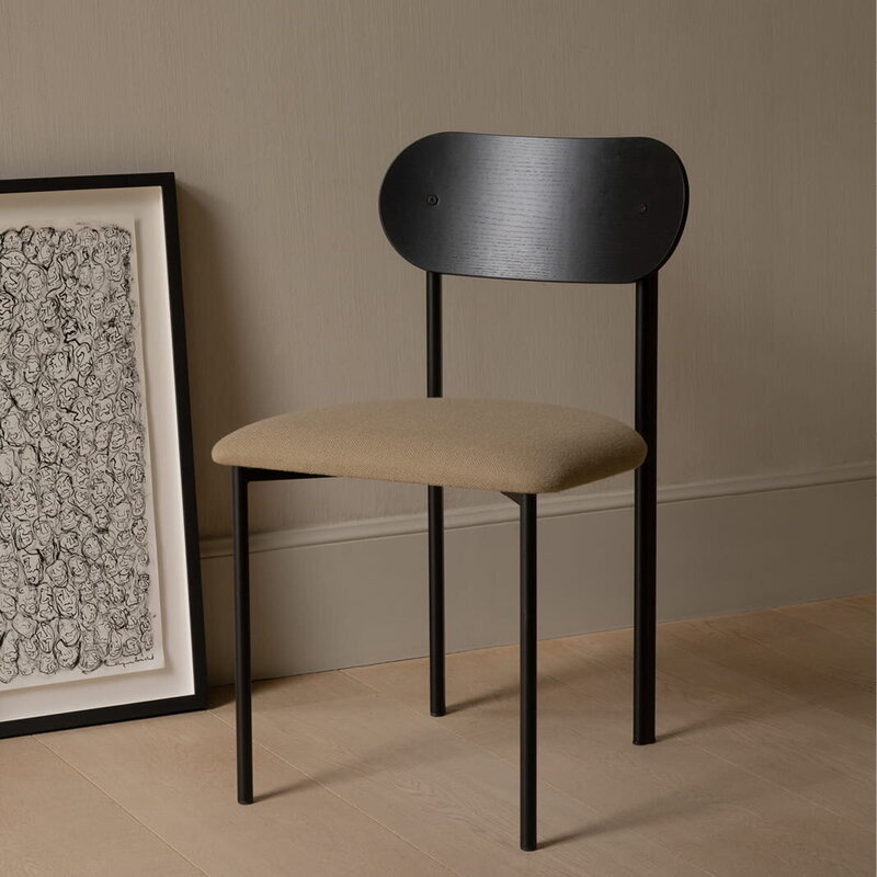 STUDIO HENK Oblique Chair zonder armleuning - zwart - brema sand03