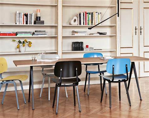 HAY Fifty-Fifty Wall Lamp Soft black