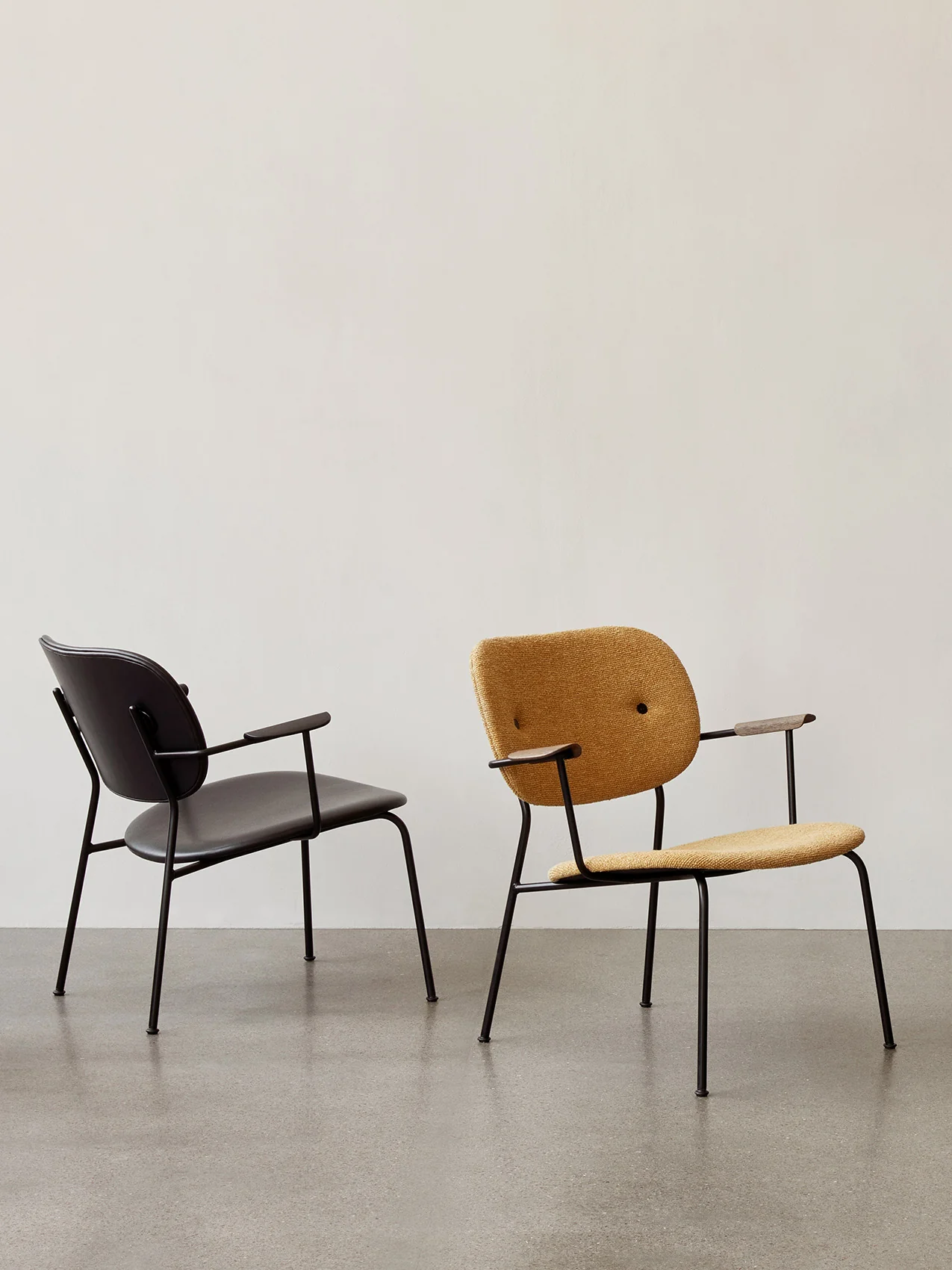 Audo Copenhagen Co Lounge Chair - Black Oak, Black Base/Dakar Leather