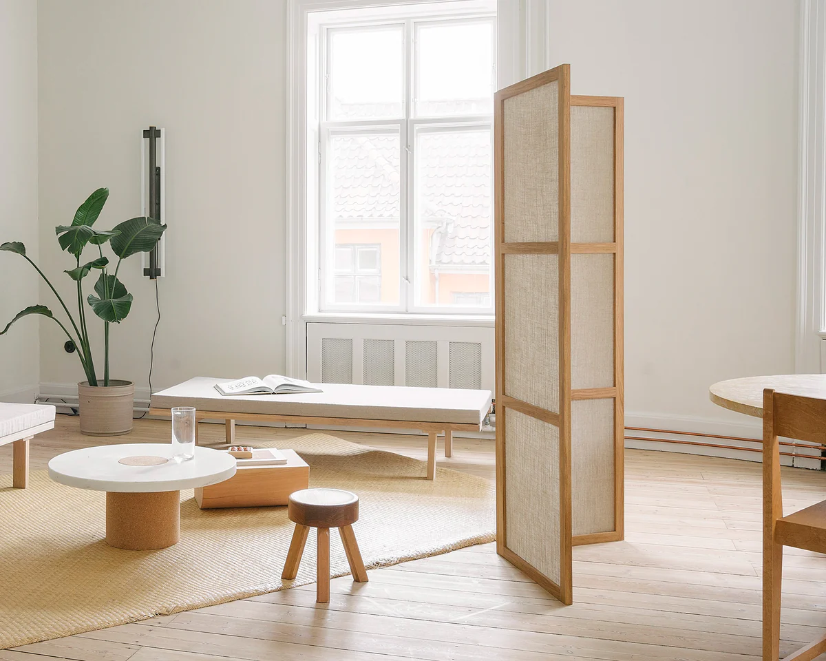 FRAMA Room Divider - Natural Oak / Linen