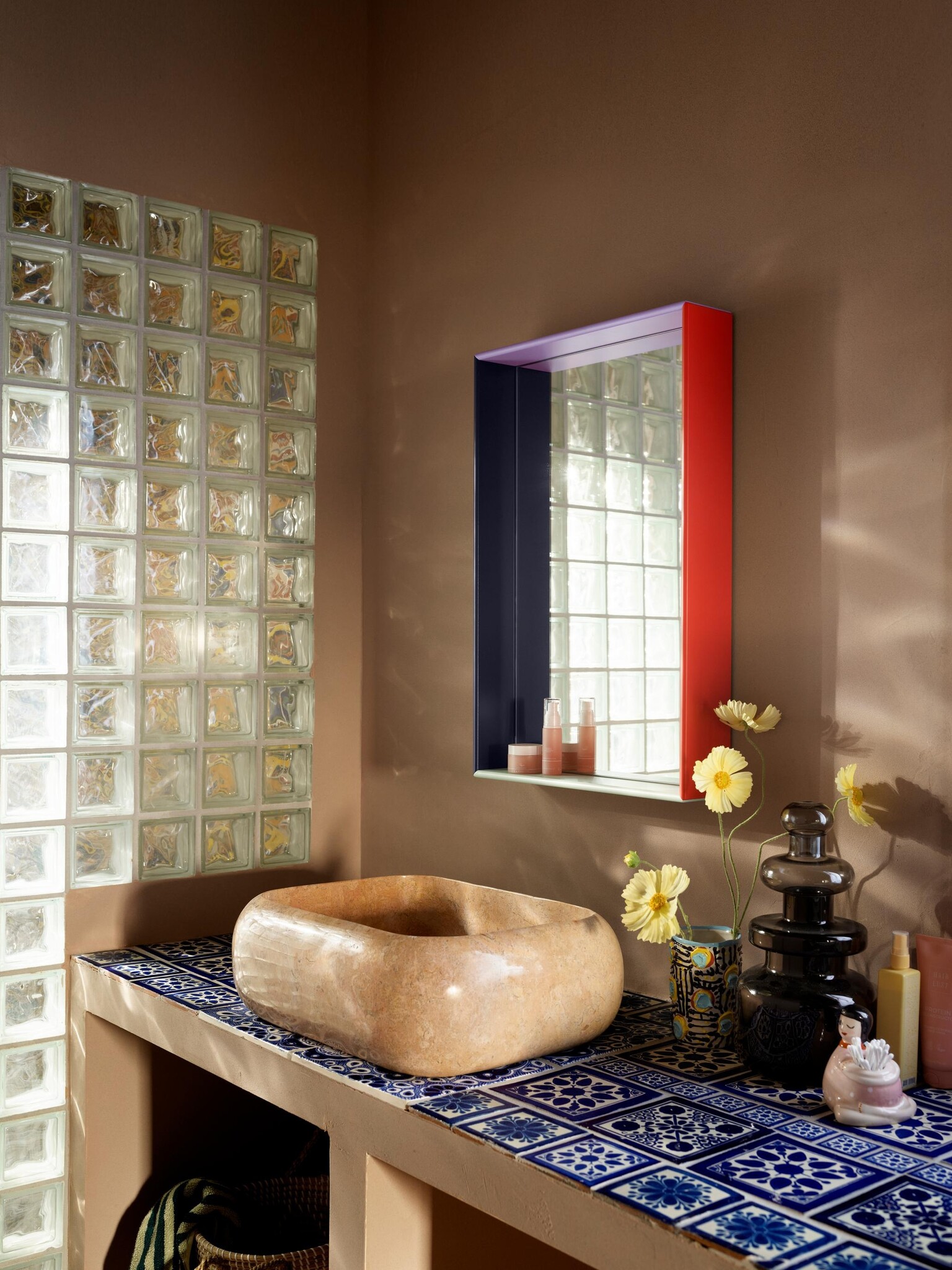 MONTANA KIMPOP x Montana – Limited Edition SHELFIE