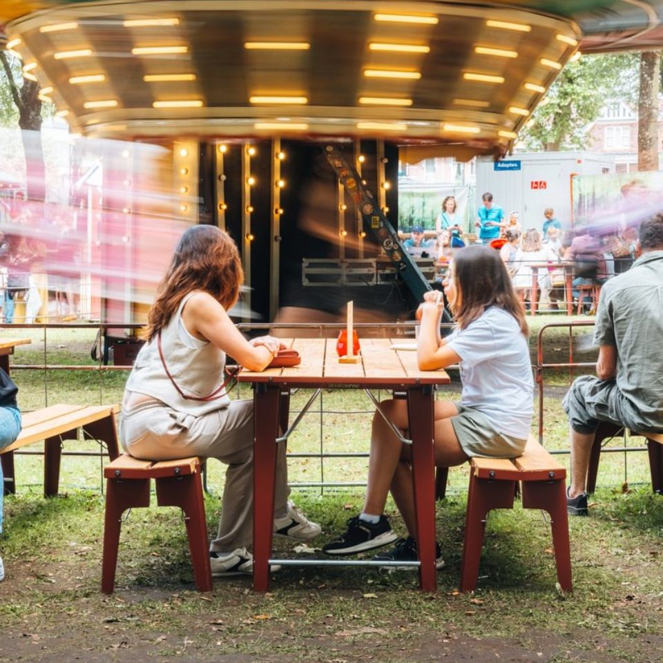 Weltevree Salut Beerset Oxide Red