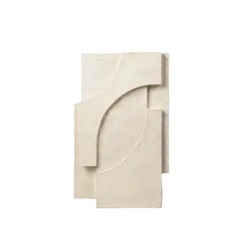 Kristina Dam Serif Relief M