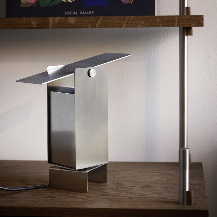 Moebe Pivoting Table Lamp