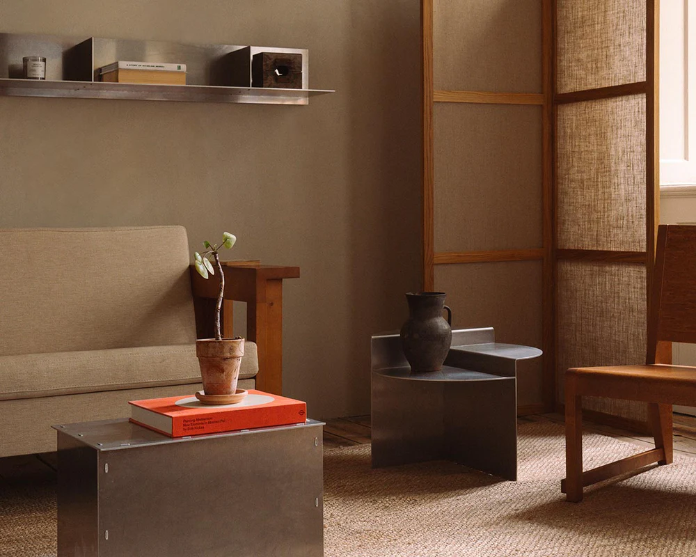 FRAMA Rivet Side Table - Aluminium