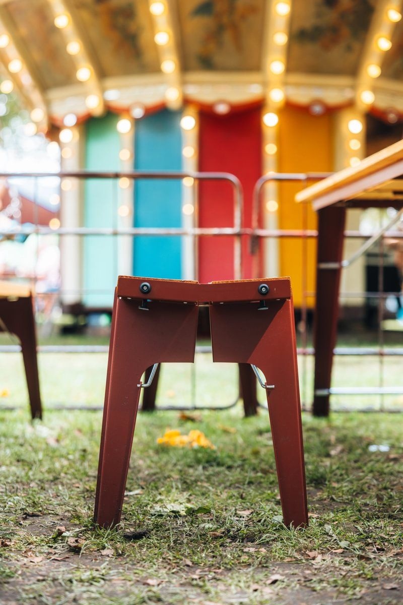 Weltevree Salut Set - Salut Beertable, Beerbench and 3 Flip-up chairs