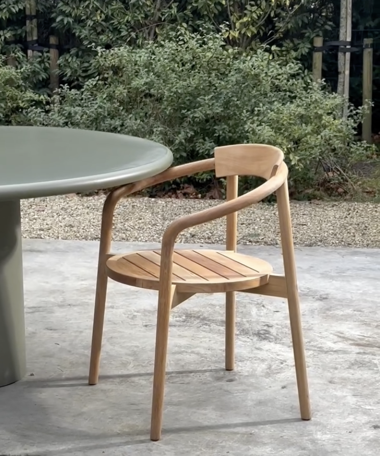 TOOON by Toon De Somer Ton Sur Tooon TST Table outdoor small cement 177x132cm Olive 6003