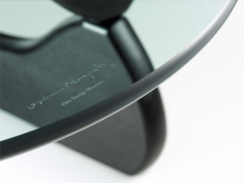 Vitra Noguchi Coffee Table
