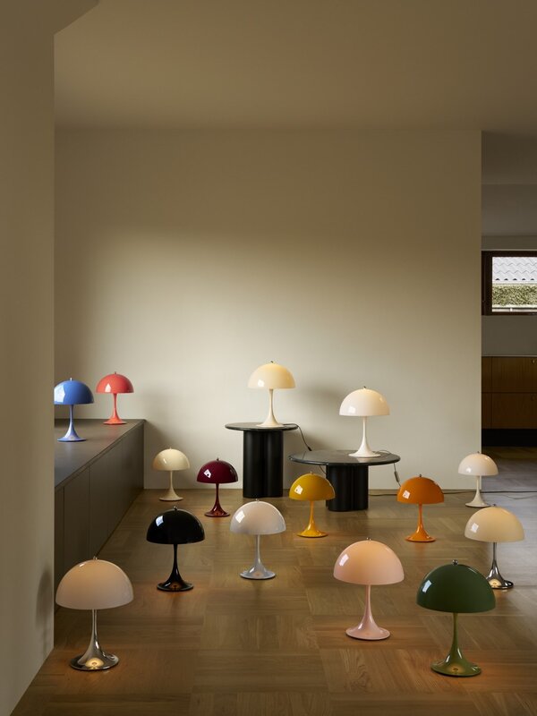 Louis Poulsen Panthella 250 Portable Lamp