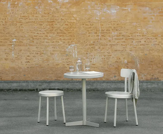 FRAMA Tasca Table Small - Aluminium