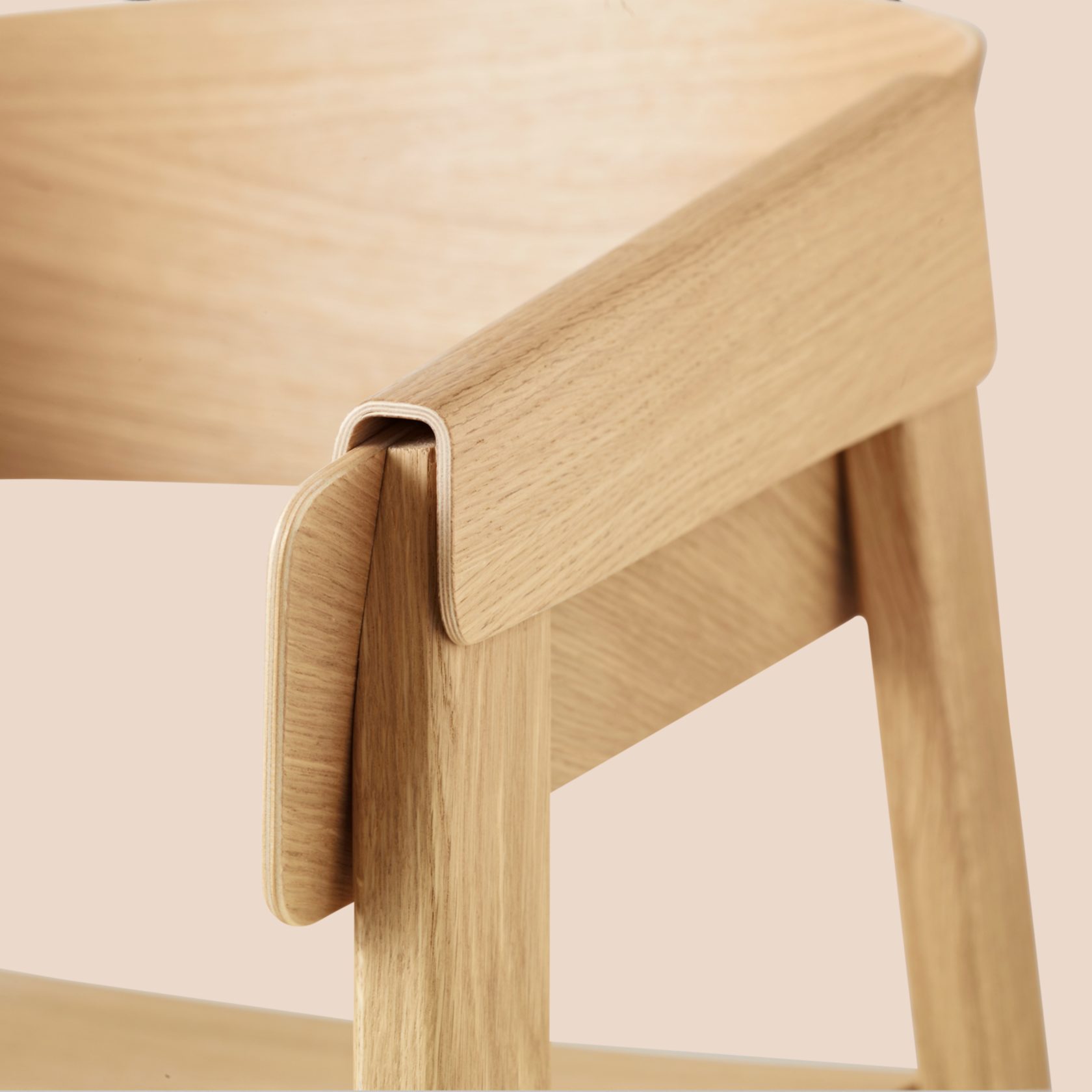 Muuto Cover Armchair Oak