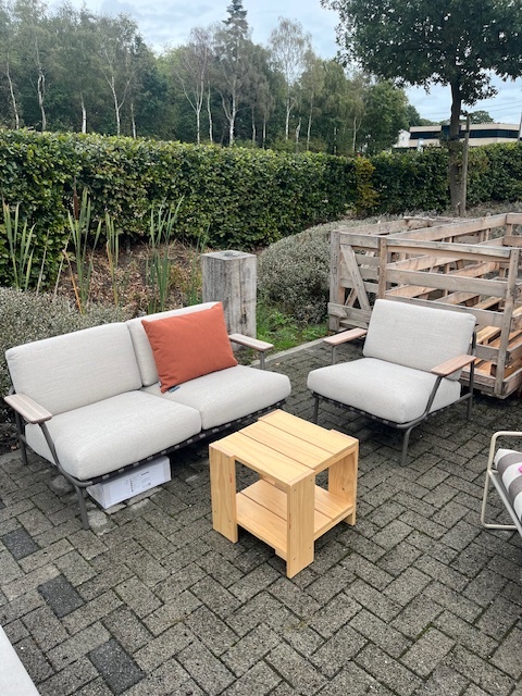 Muuto Settle Lounge Chair Laze 1/Taupe + Cover - SHOWROOMMODEL