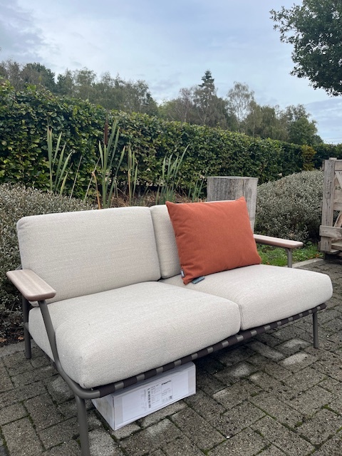 Muuto Settle Sofa 2-Seater Laze 1/Taupe + Cover - SHOWROOMMODEL