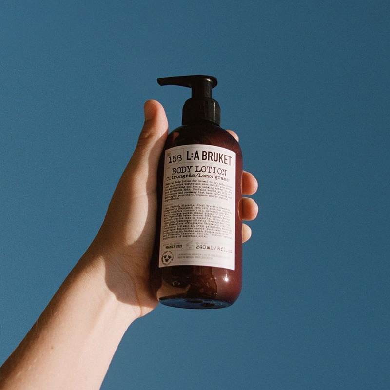 LA Bruket Body Lotion Wild Rose - GELDIG TOT OKT 2025