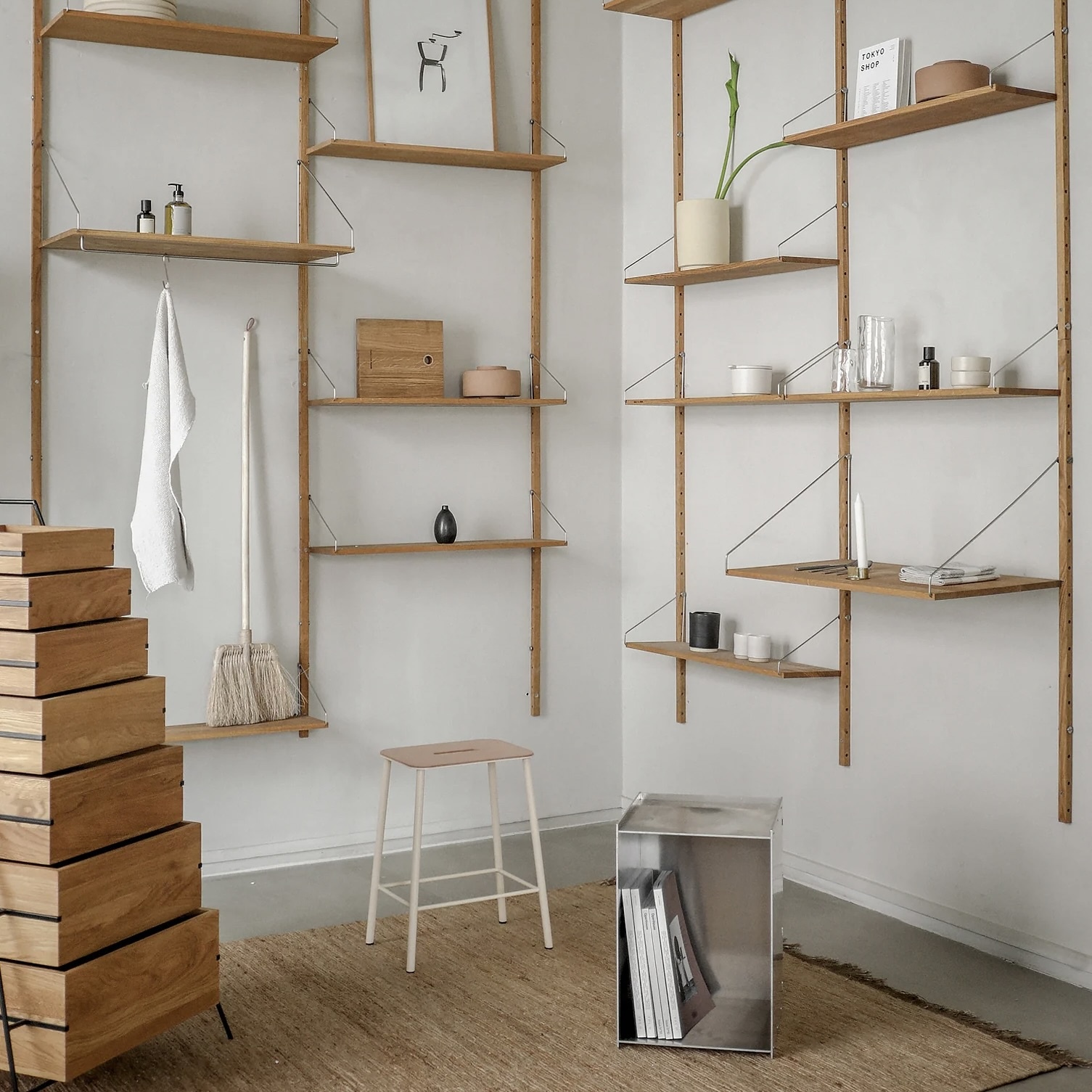 FRAMA Shelving Library Configuration H185.2 x B160 cm - Natural Oak
