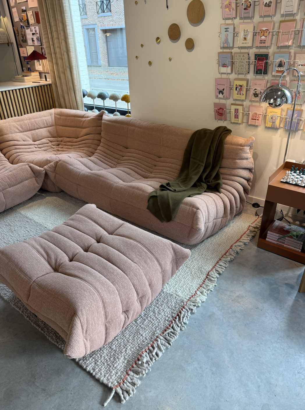 Ligne Roset Togo Configuration tillborg - Craquelin Poudre