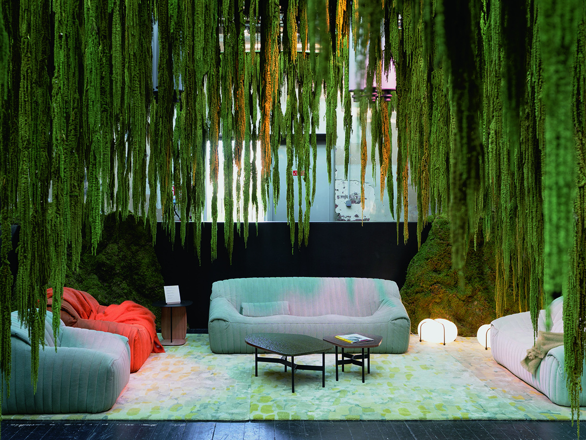 Ligne Roset Sandra Large 3-zit met Lendekussen - Alcantara B