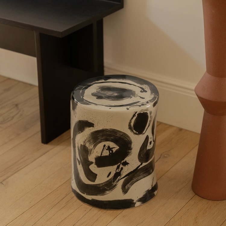 Serax Side table 06 black Sophia Pawn