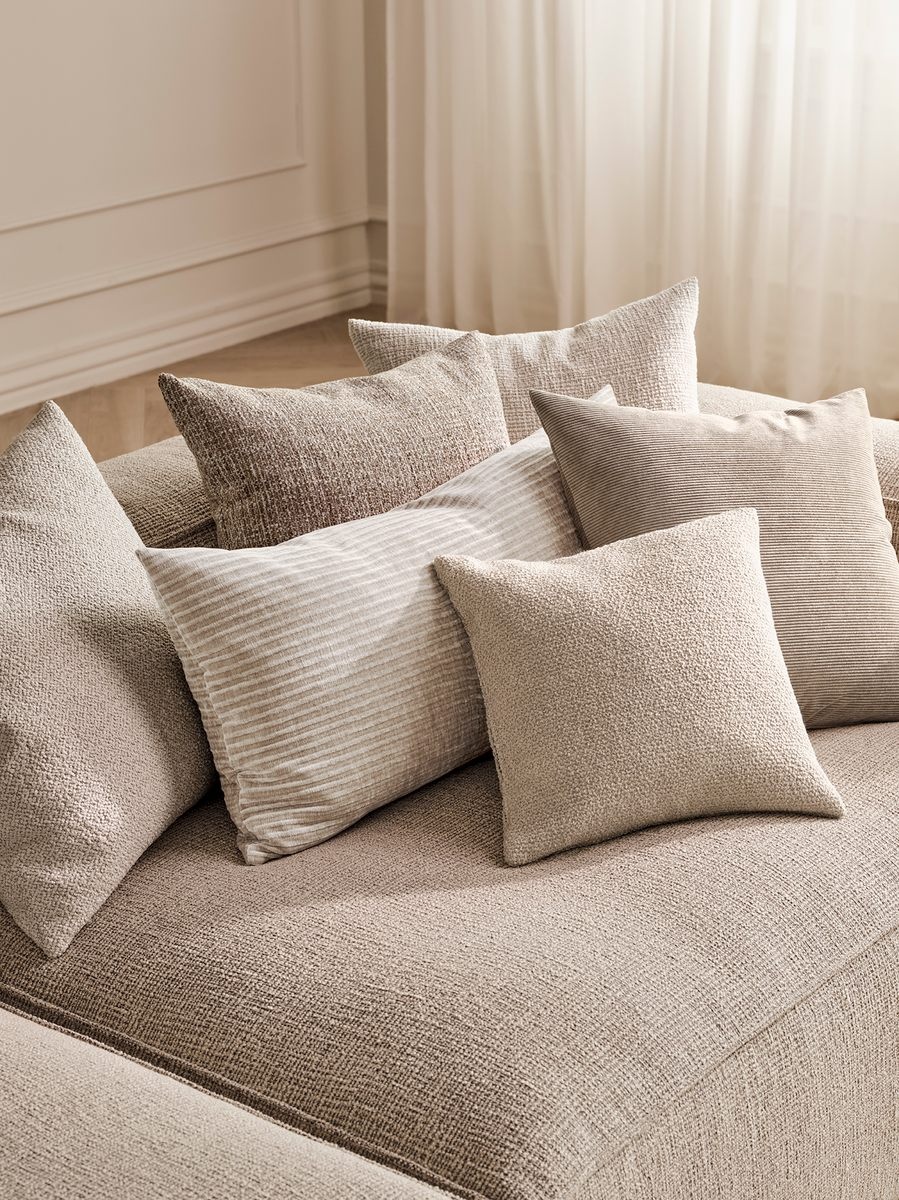 Bolia Classic Cushion Paza - 50x50 cm Beige