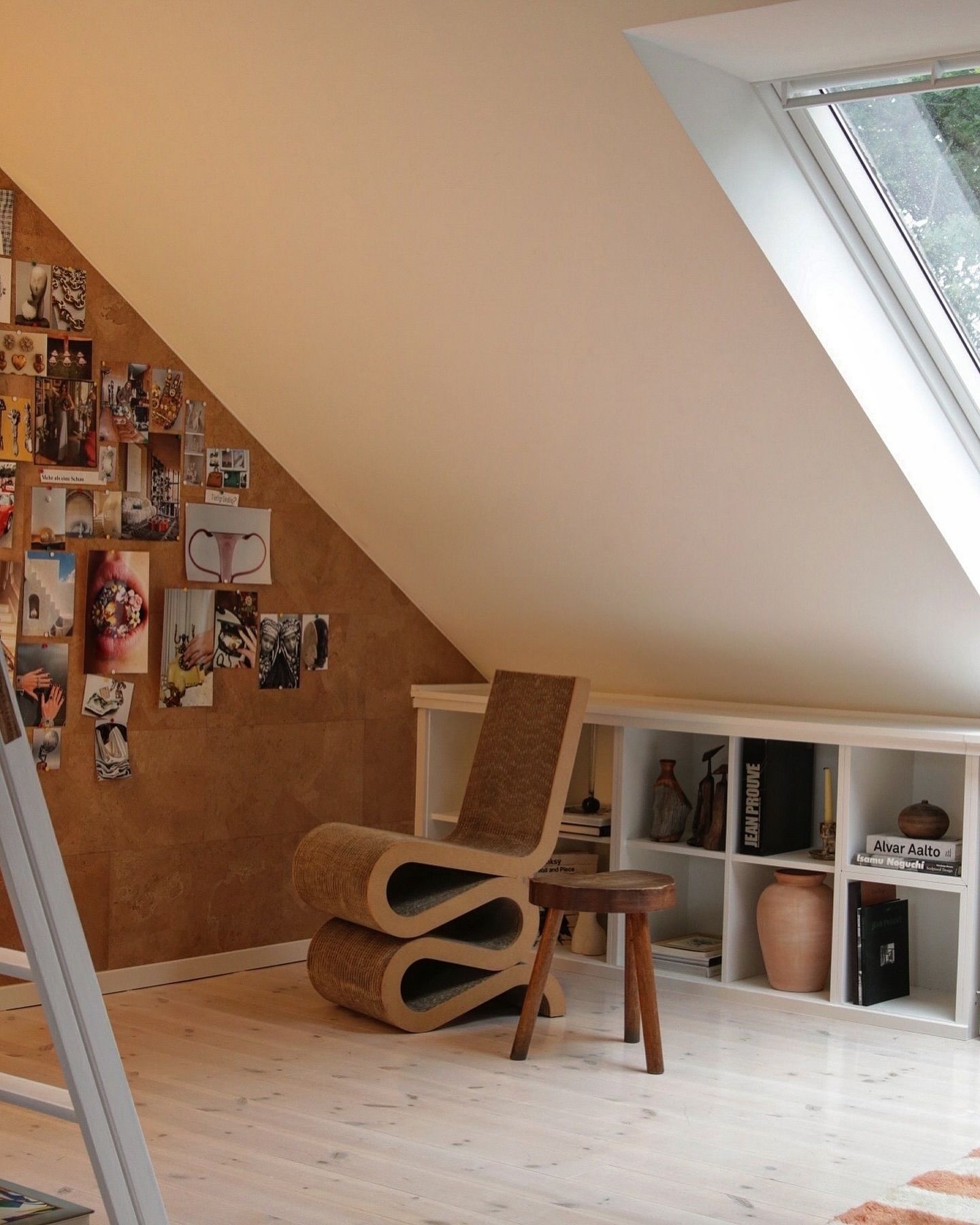 Vitra Wiggle Side Chair