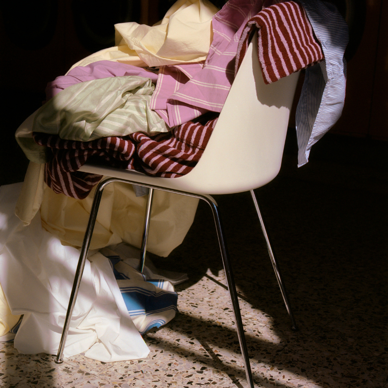 &Tradition Rely Chair HW6 - Chrome Base